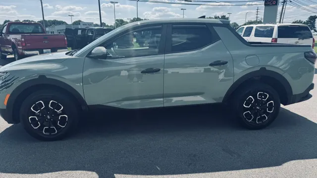 2024 Hyundai Santa Cruz SE 2.5 AWD's photo