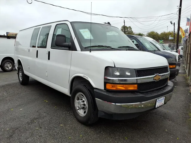 2024 Chevrolet Express Cargo 1WT's photo