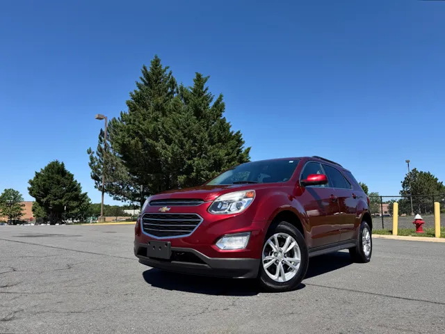 2017 Chevrolet Equinox AWD LT's photo