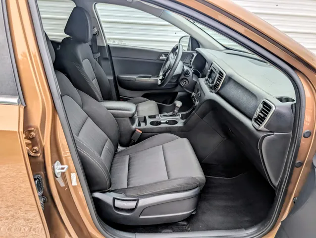 2017 Kia Sportage LX photo 17