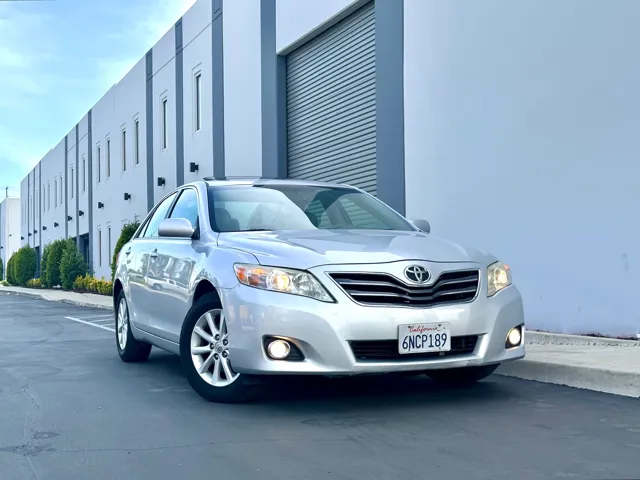 2011 Toyota Camry's photo