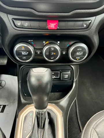 2017 Jeep Renegade Limited - Photo 19