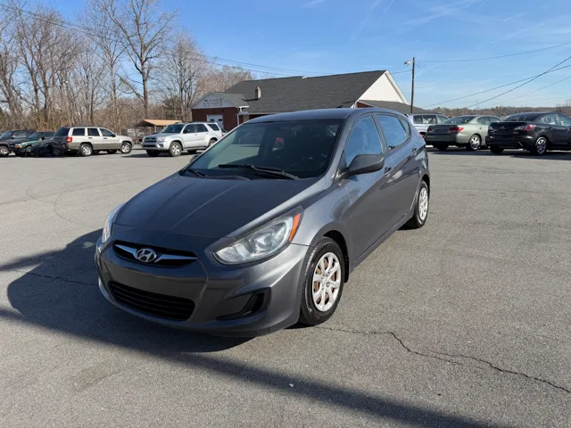 2013 Hyundai Accent GS