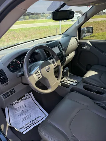 2019 Nissan Frontier SL - Photo 10