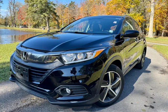 2021 Honda HR-V EX-L's photo