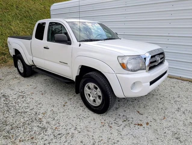 2010 Toyota Tacoma Base