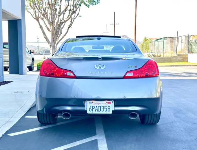 2011 INFINITI G Coupe 37 Journey - Photo 17