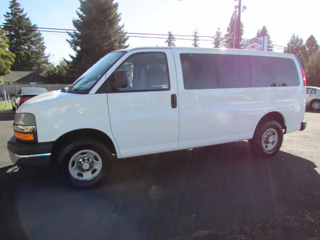 2007 Chevrolet Express Base