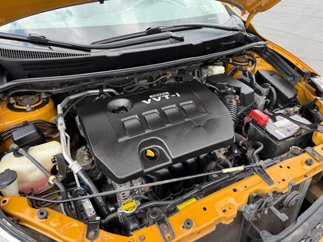 2009 Toyota Matrix Base 4-Speed AT