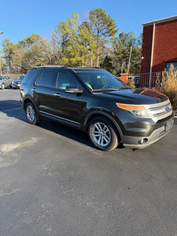 2014 Ford Explorer XLT's photo