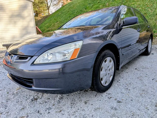 2004 Honda Accord LX photo 4