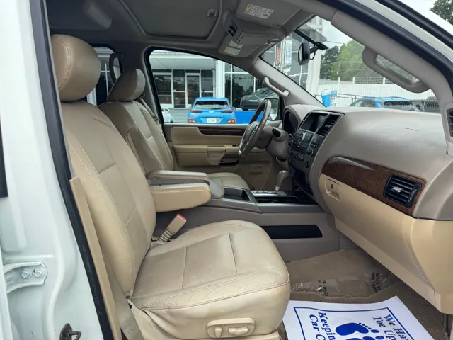 2014 Nissan Armada SL - Photo 10