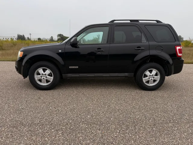 2008 Ford Escape XLT photo 4