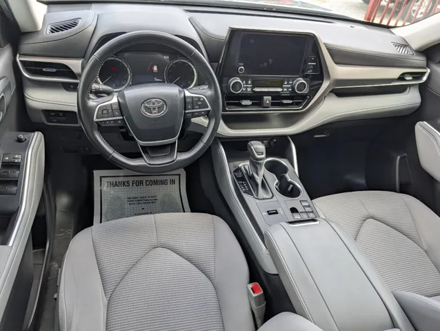 2023 Toyota Highlander LE Sport photo 10