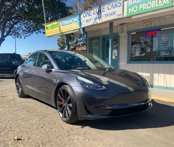 2020 Tesla Model 3 Base's photo