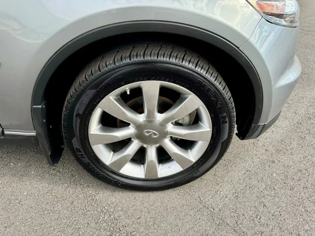 2005 INFINITI FX 45 - Photo 12