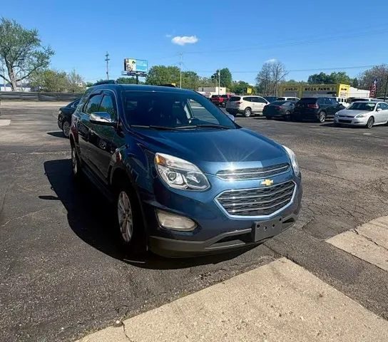 2017 Chevrolet Equinox AWD LT's photo