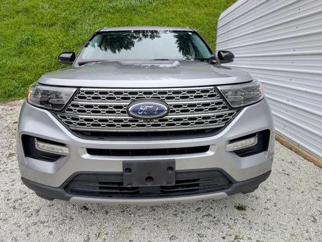 2021 Ford Explorer Limited photo 2