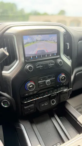 2019 Chevrolet Silverado 1500 LTZ - Photo 9