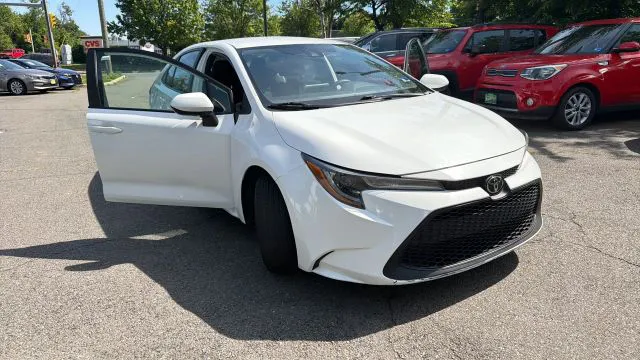 2021 Toyota Corolla LE CVT's photo