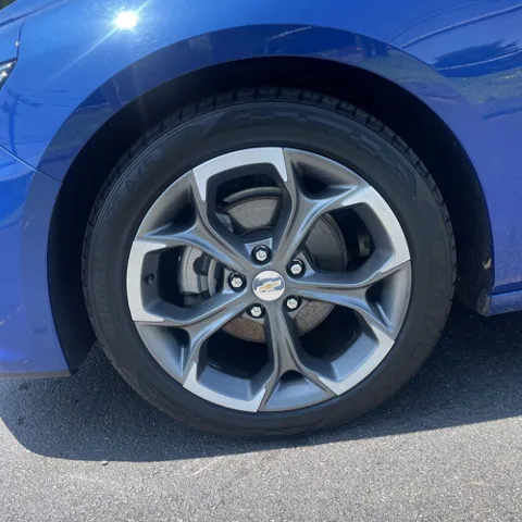 2023 Chevrolet Malibu 1LT - Photo 14