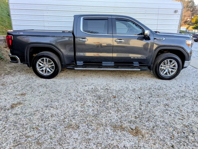 2022 Gmc Sierra Limited SLT photo 2