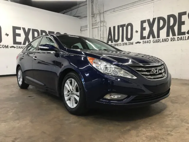 2011 Hyundai Sonata's photo