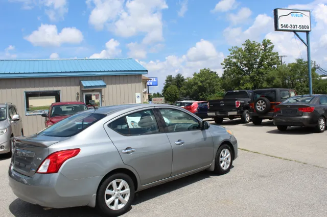 2014 Nissan Versa 1.6 S