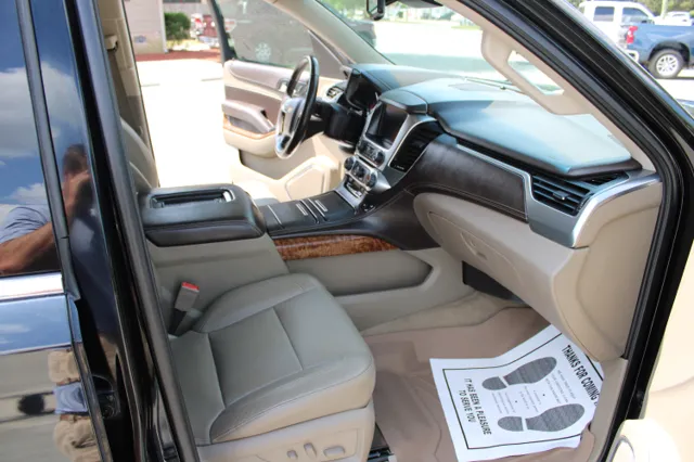 2015 Chevrolet Suburban LTZ - Photo 19