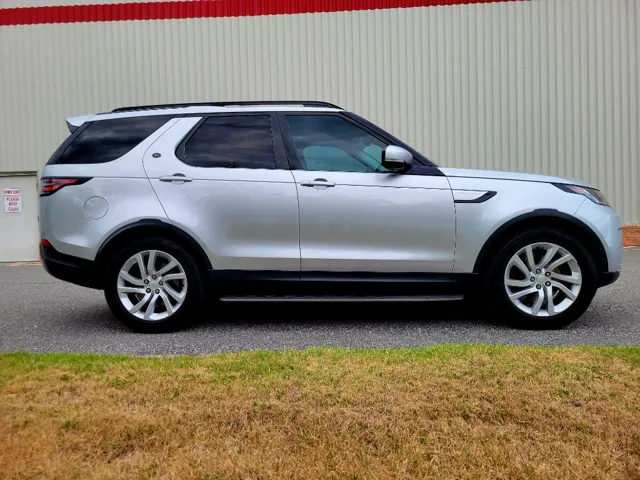 2017 Land Rover Discovery HSE - Photo 6