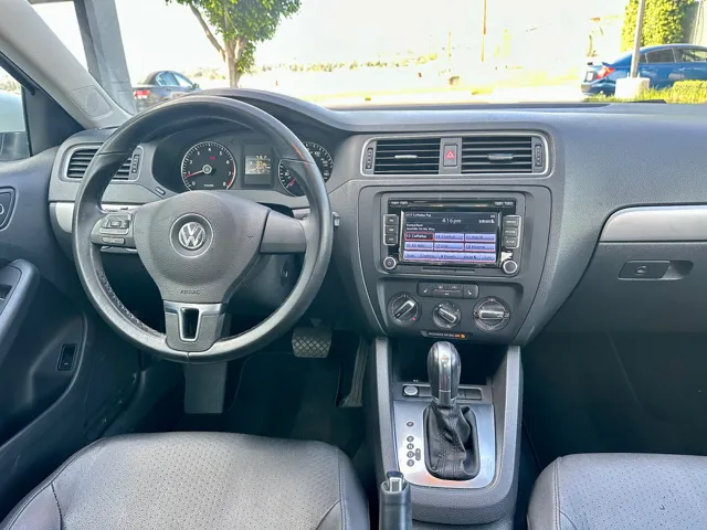 2014 Volkswagen Jetta SE - Photo 43