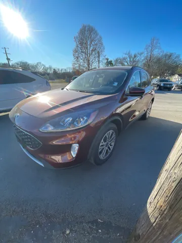 2021 Ford Escape SEL's photo
