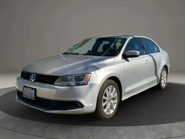 2011 Volkswagen Jetta SE 6AT PZEV's photo