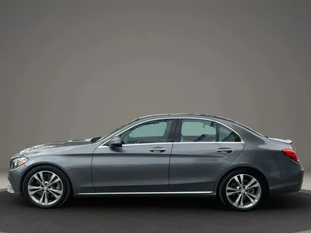 2017 Mercedes-Benz C-Class C300 - Photo 5