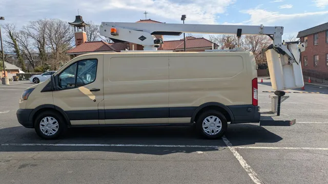 2018 Ford Transit Van Base