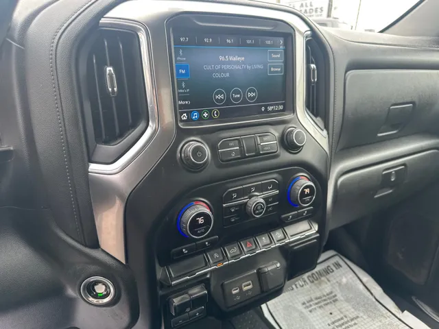 2020 Chevrolet Silverado 1500 LT - Photo 11