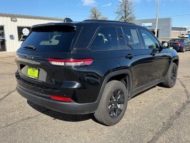 2024 Jeep Grand Cherokee Altitude - Photo 5