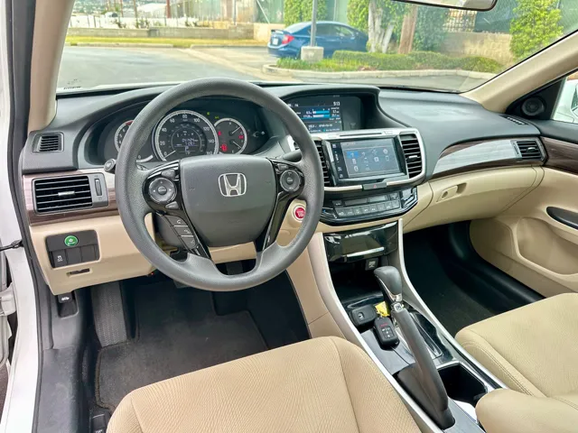 2017 Honda Accord EX - Photo 26