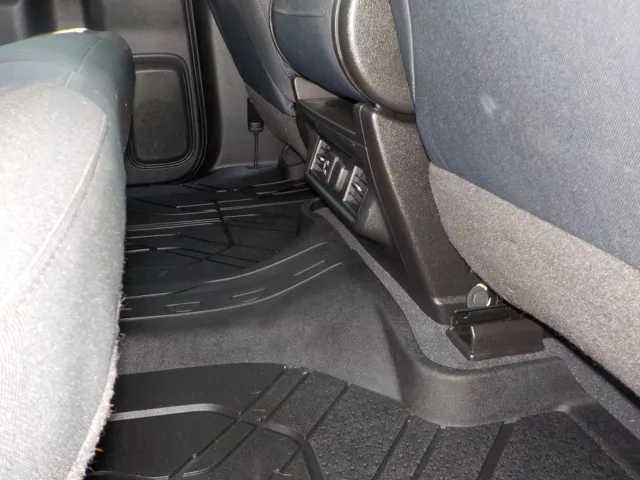 2019 Chevrolet Silverado LT photo 16