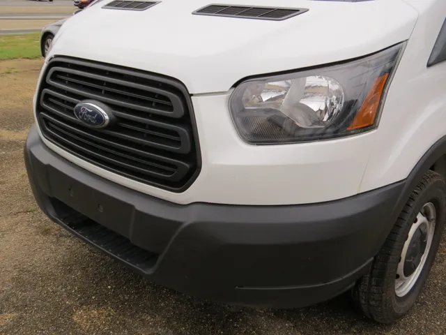 2019 Ford Transit Cargo Van photo 3