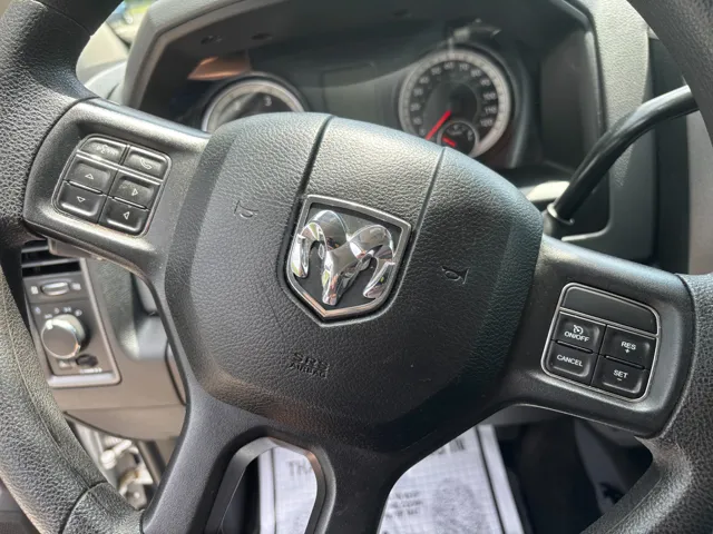 2017 Ram 2500 Tradesman photo 22