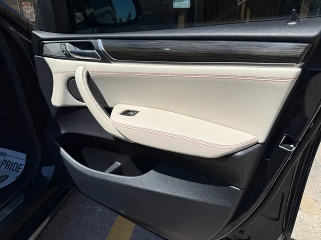 2017 BMW X3 sDrive28i - Photo 26