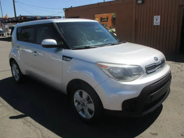 2018 Kia Soul 1.6L Base 6 A/T's photo