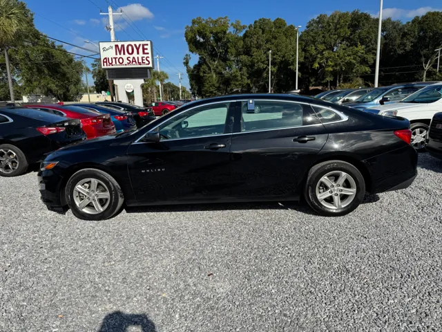 2022 Chevrolet Malibu 1FL's photo