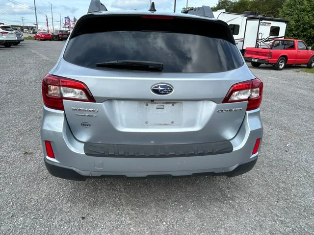 2016 Subaru Outback Limited - Photo 6