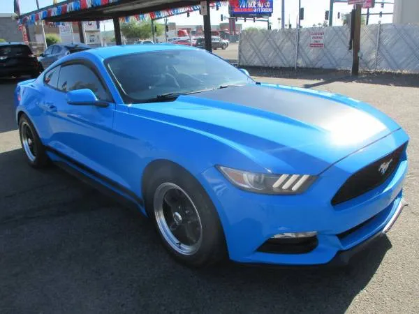2017 Ford Mustang V6 Coupe's photo