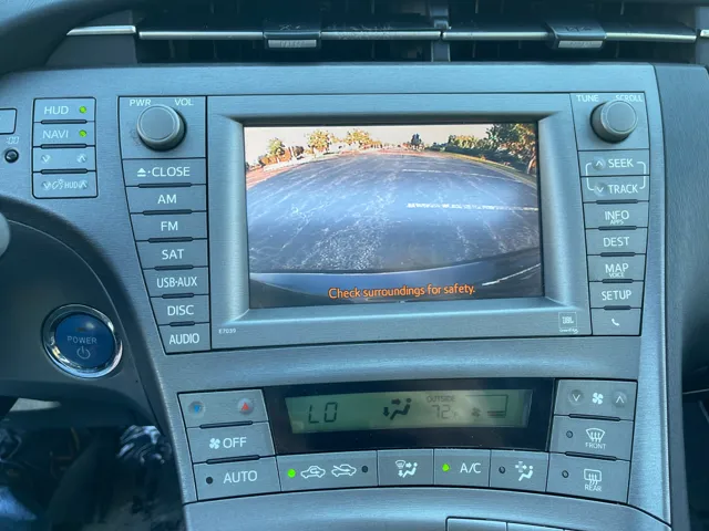2014 Toyota Prius Four - Photo 16