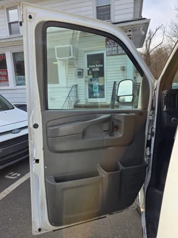 2013 Chevrolet Express Cargo Work Van - Photo 63