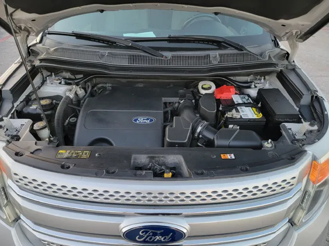 2011 Ford Explorer XLT - Photo 7
