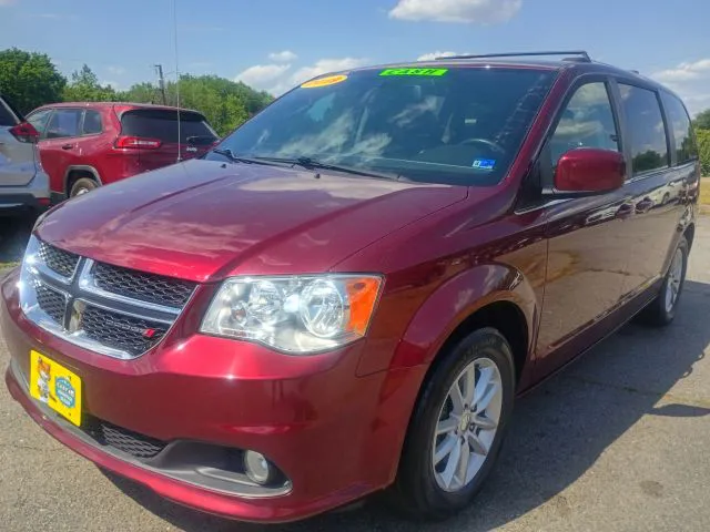 2019 Dodge Grand Caravan SXT's photo